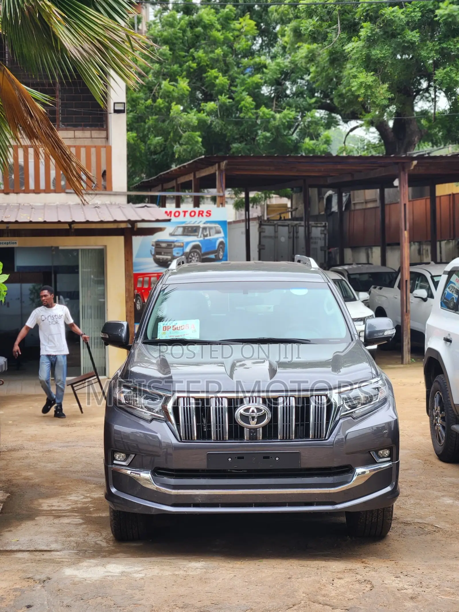 Toyota Land Cruiser Prado 2022 Gray