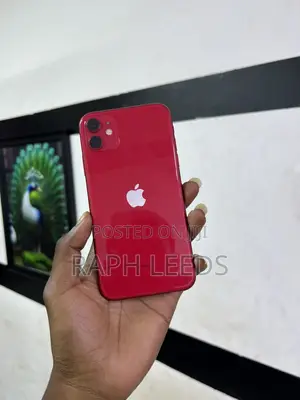 New Apple iPhone 11 128 GB Red