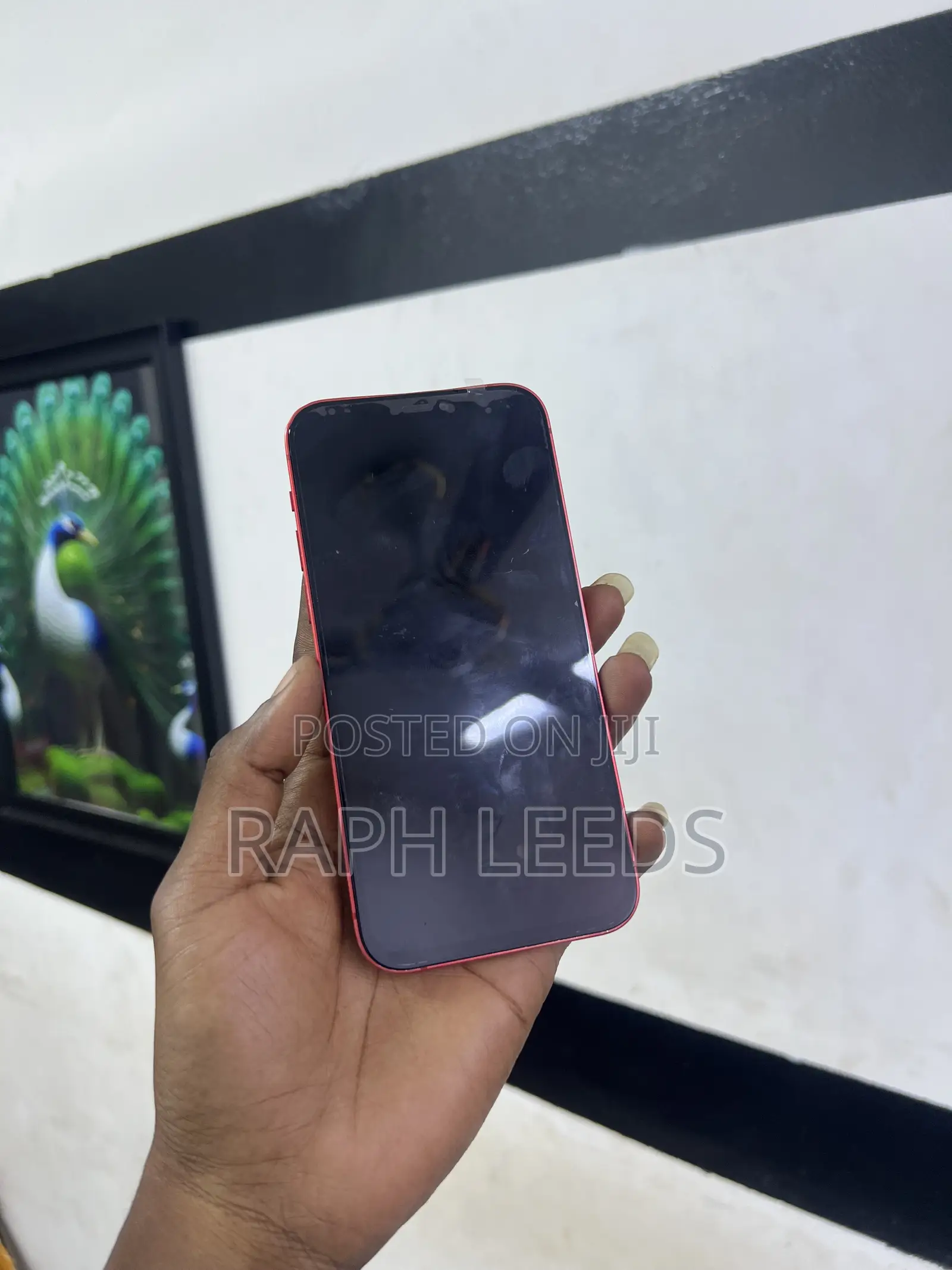 New Apple iPhone 11 128 GB Red