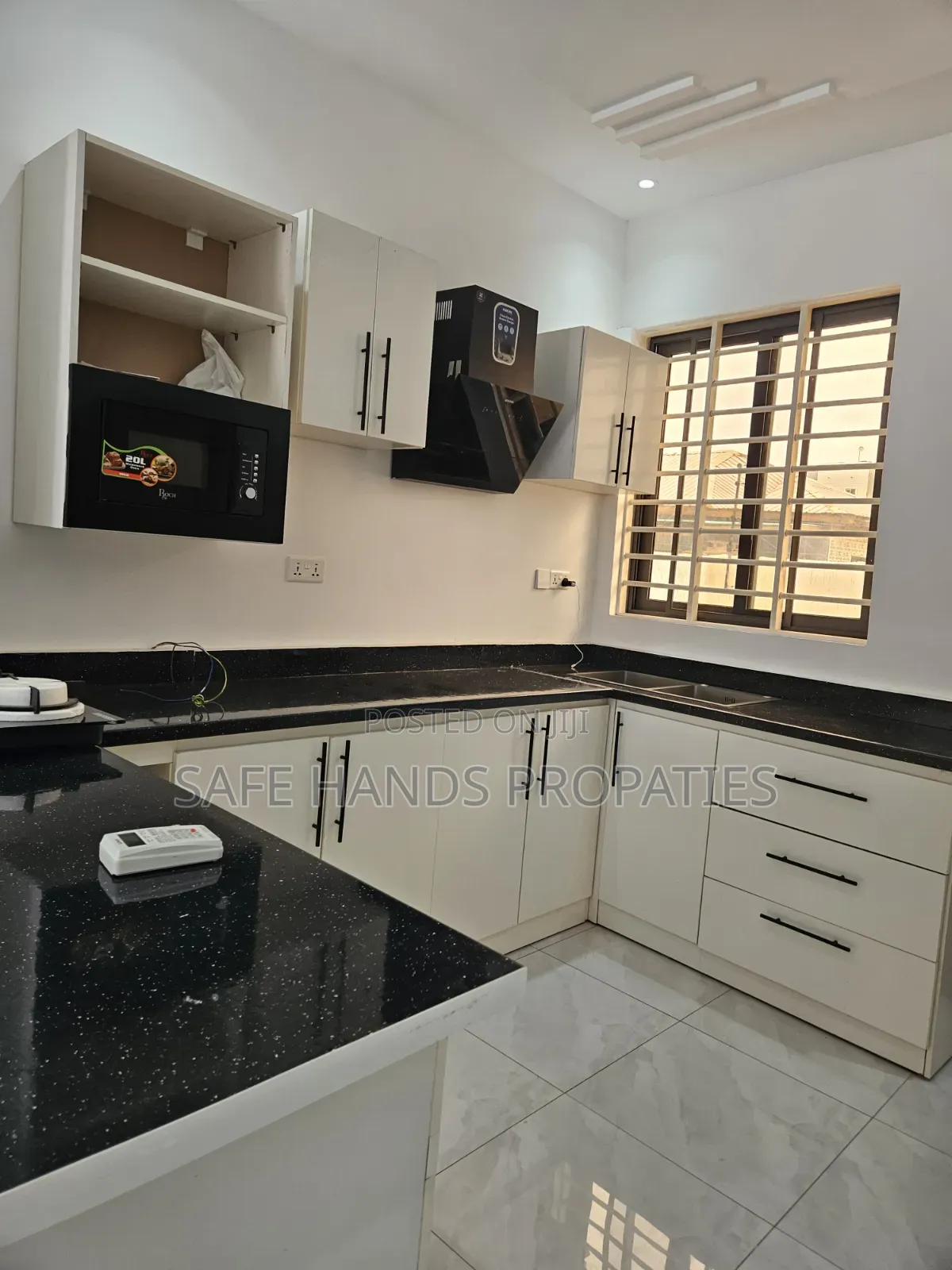 3bdrm House in Close To New Nation, Accra Metropolitan for sale