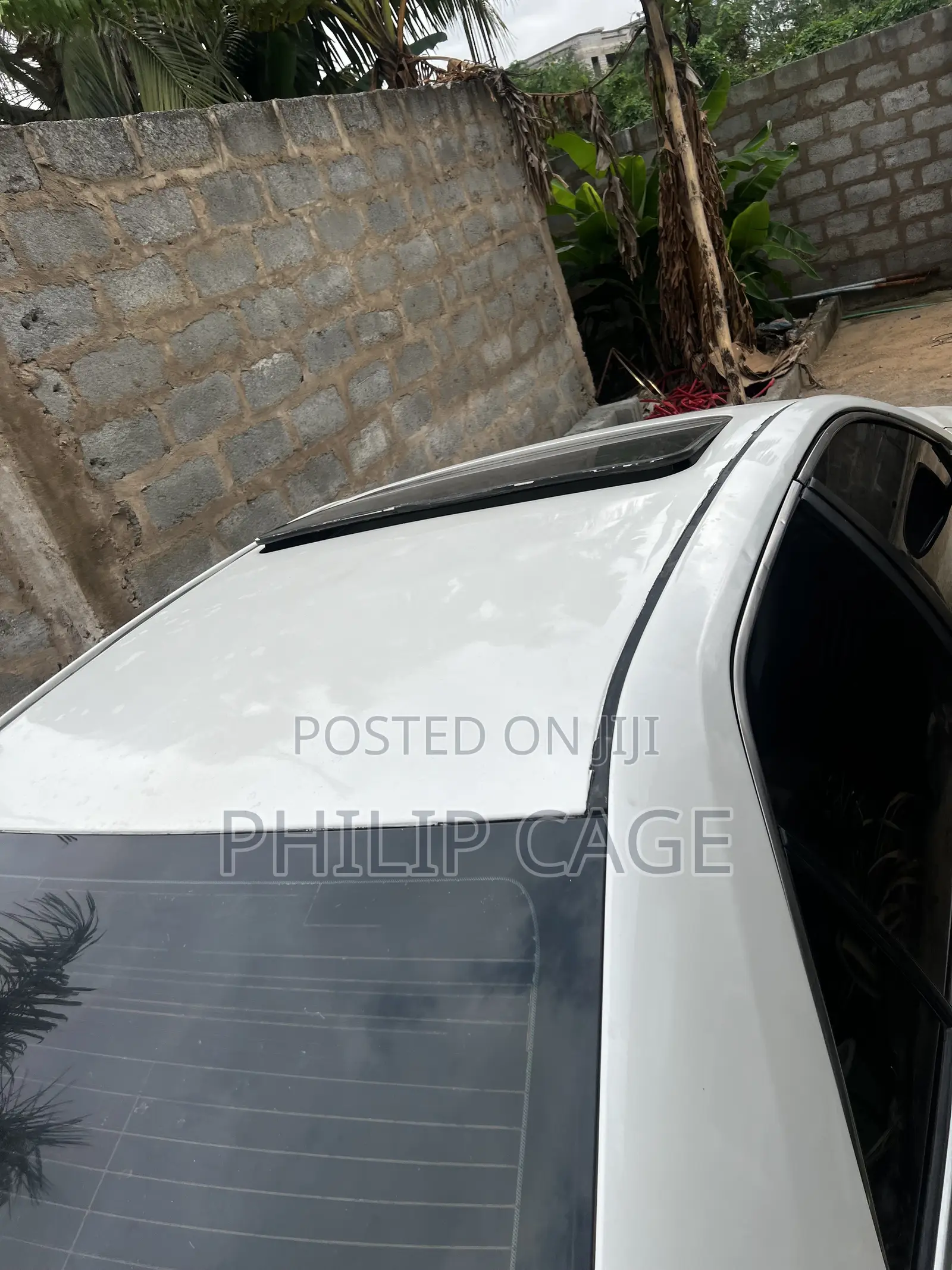 Toyota Camry SE Sport 4dr Sedan w/Prod. End 11/13 (2.5L 4cyl 6A) 2014 White