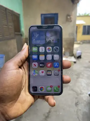 Apple iPhone 11 Pro 64 GB Gold