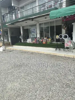Roadside Shop for Rent at Achimota Mile 7