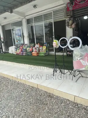 Roadside Shop for Rent at Achimota Mile 7