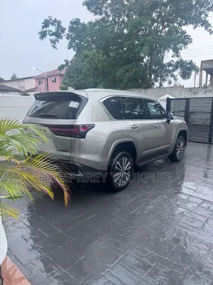 New Lexus LX 2025 Silver
