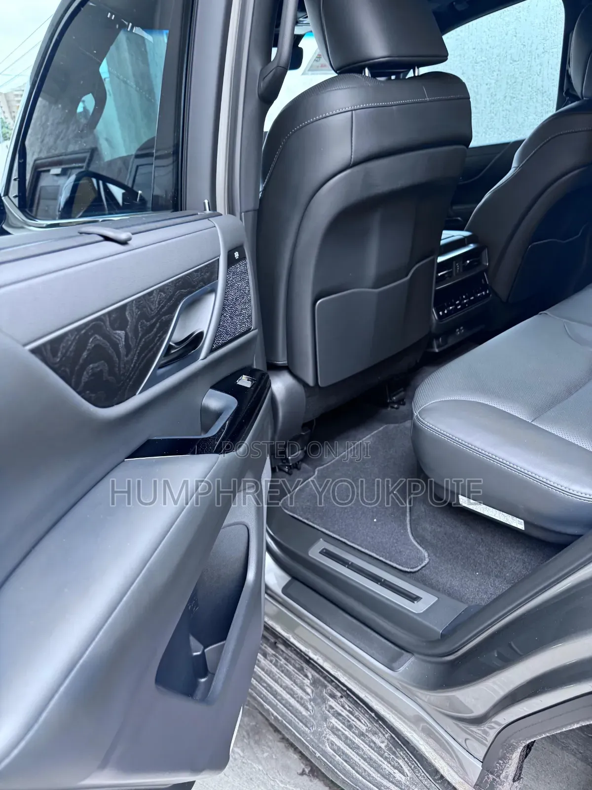 New Lexus LX 2025 Silver
