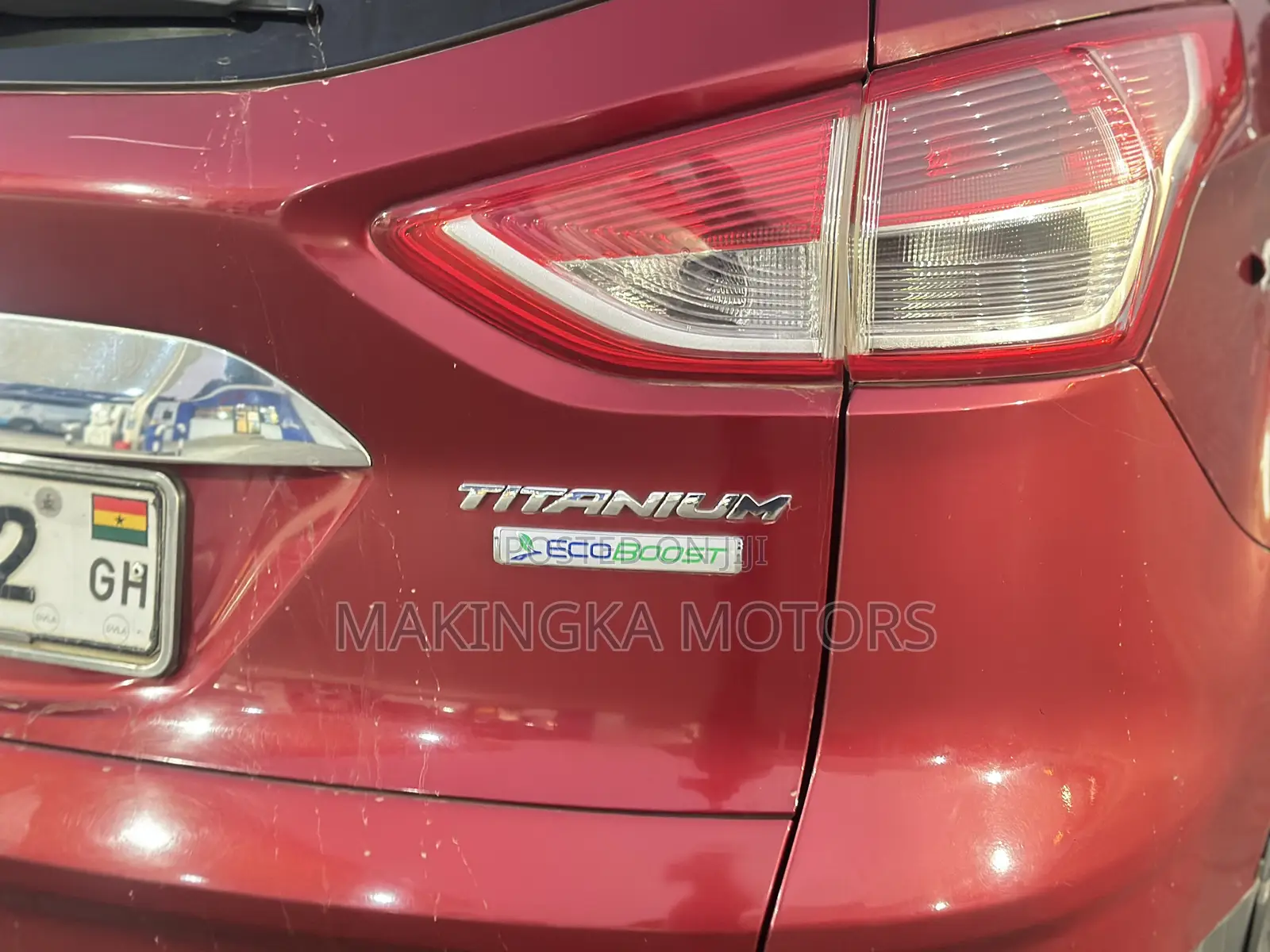 Ford Escape Titanium 4dr SUV AWD (1.6L 4cyl Turbo 6A) 2014 Red