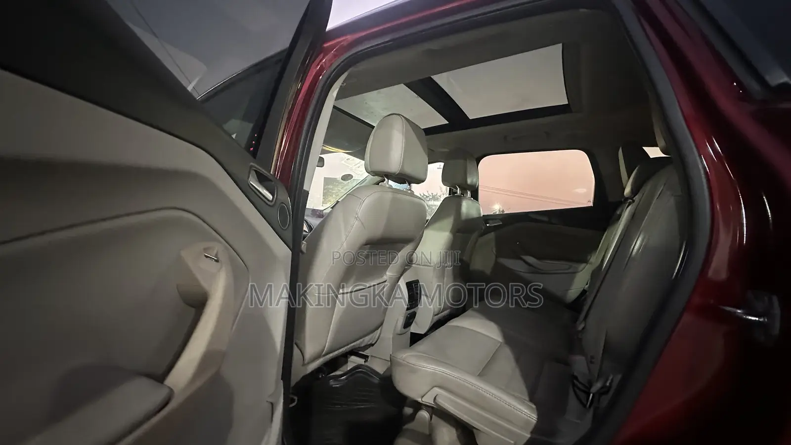 Ford Escape Titanium 4dr SUV AWD (1.6L 4cyl Turbo 6A) 2014 Red