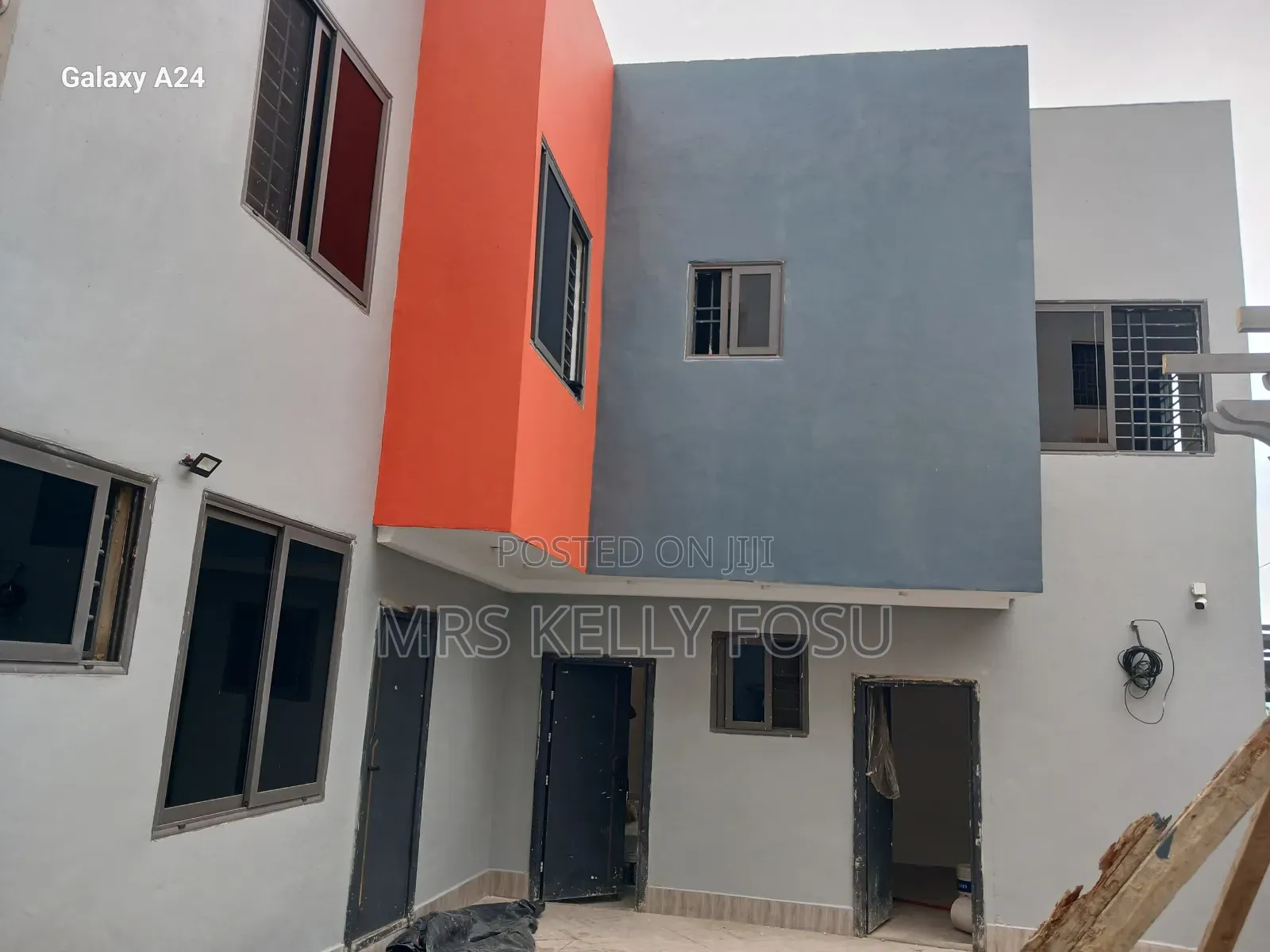 Furnished 5bdrm Apartment in Buokrom Estate F, Kumasi Metropolitan