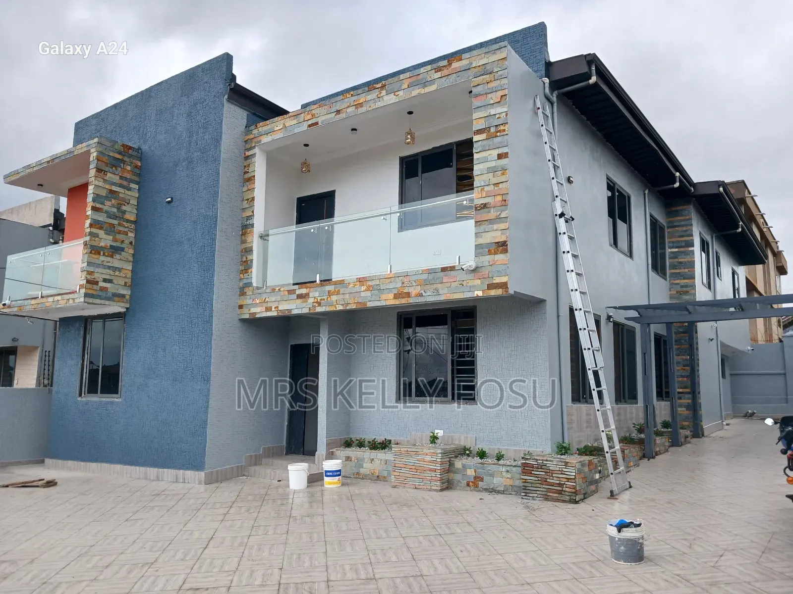 Furnished 5bdrm Apartment in Buokrom Estate F, Kumasi Metropolitan