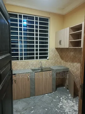 1bdrm Apartment in Etordan, Presby Church Area for rent