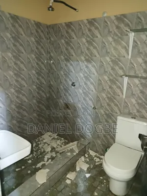1bdrm Apartment in Etordan, Presby Church Area for rent