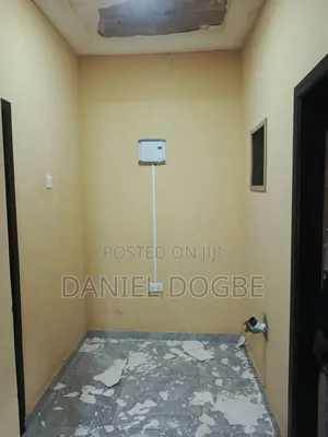 1bdrm Apartment in Etordan, Presby Church Area for rent
