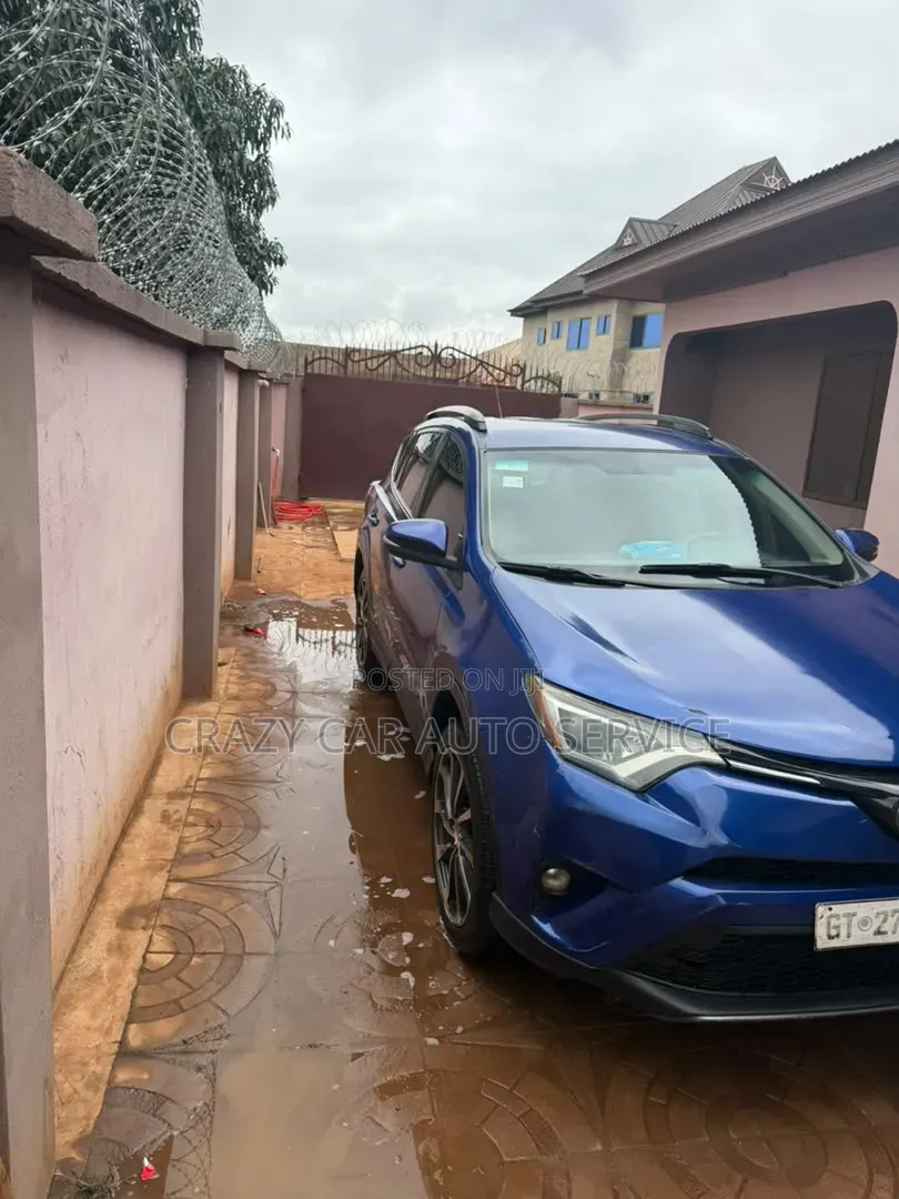 Toyota RAV4 2015 Blue