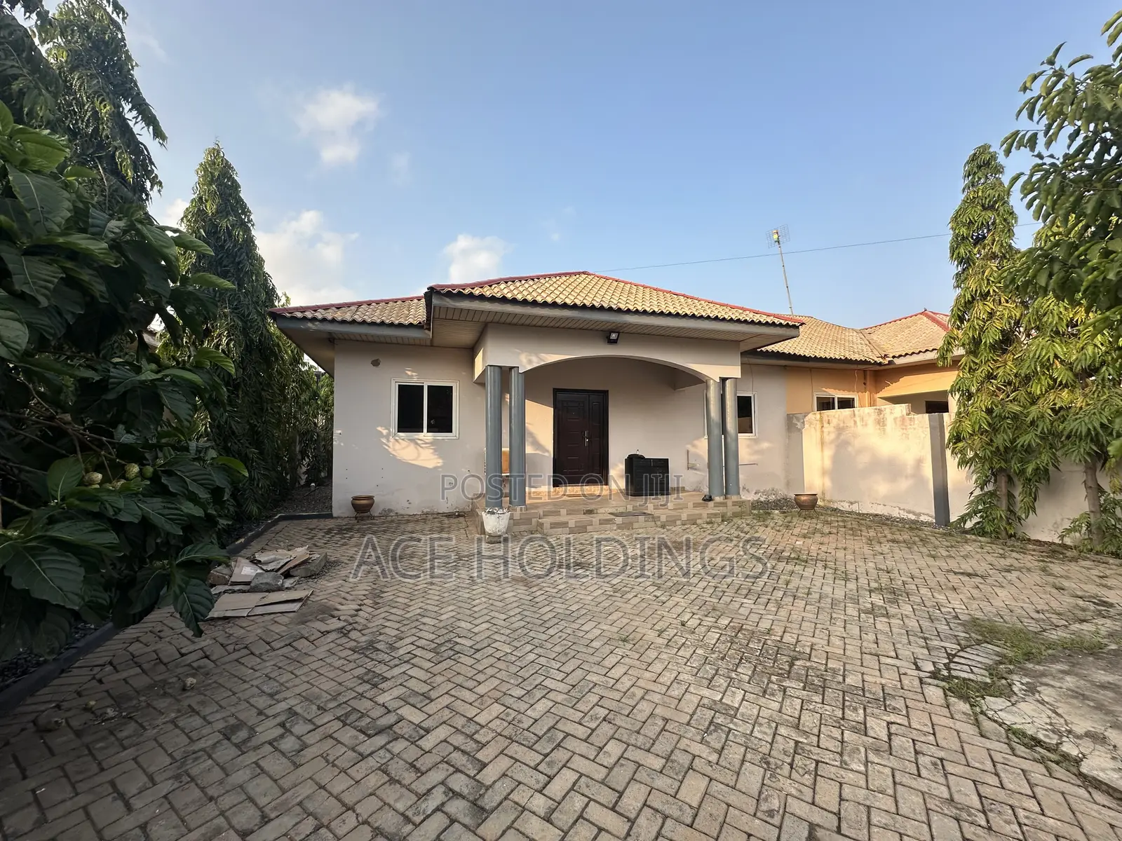 2bdrm House in East Legon Hills for rent