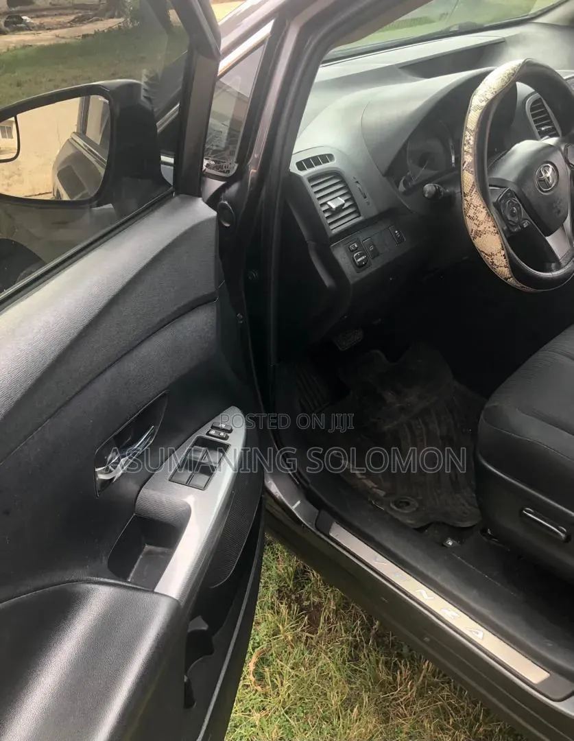 Toyota Venza Limited 2014 Brown