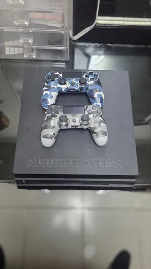 Play Station 4 Pro
