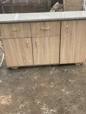 Kitchen Cabinets 5ft