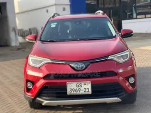 Toyota RAV4 2017 Red