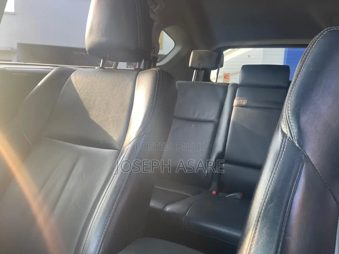 Toyota RAV4 2017 Red
