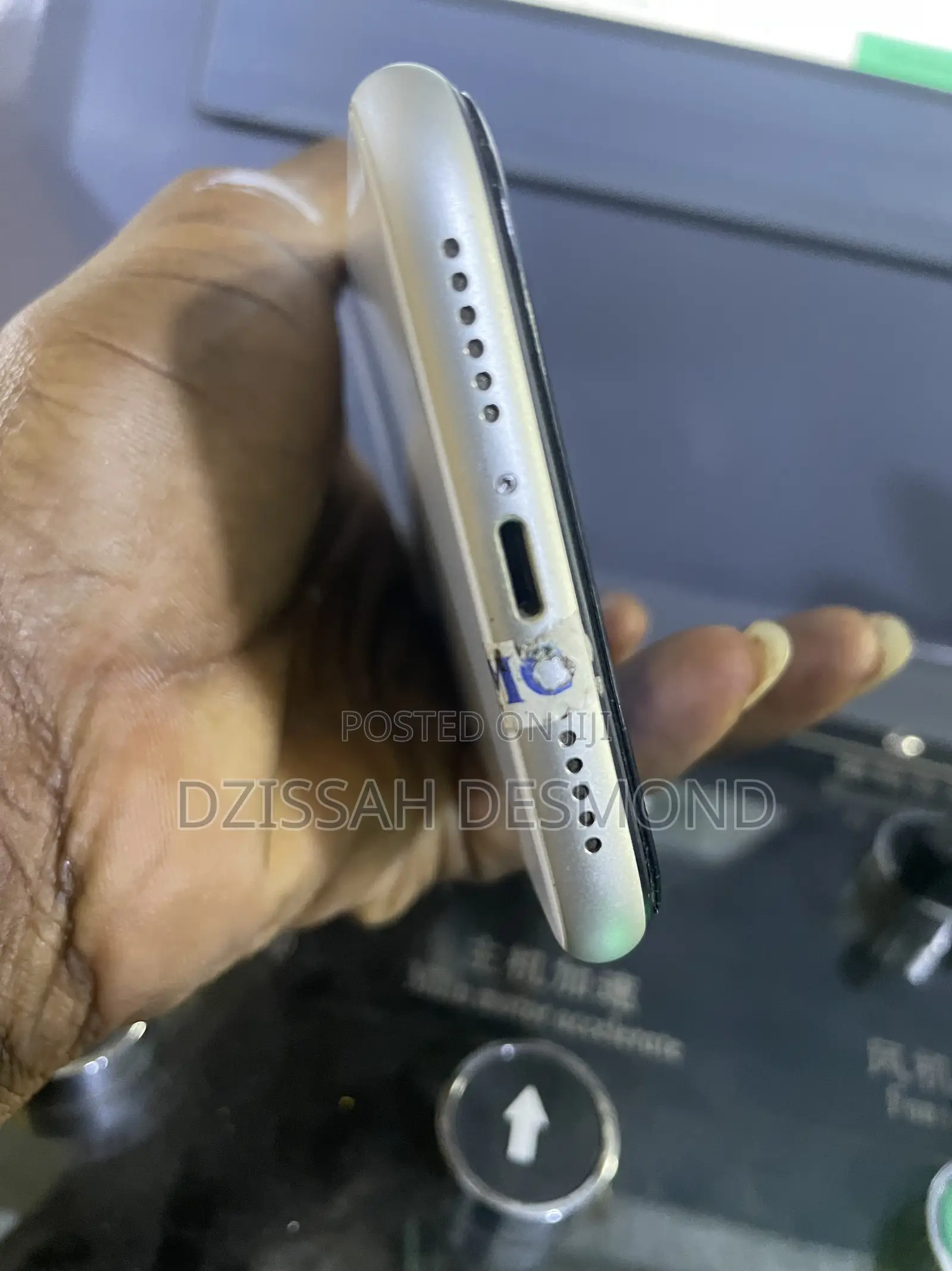 Apple iPhone 11 64 GB White