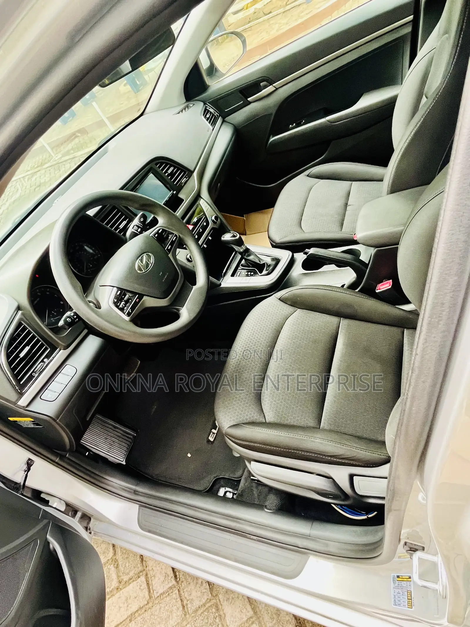 Hyundai Elantra SEL 2018 Silver