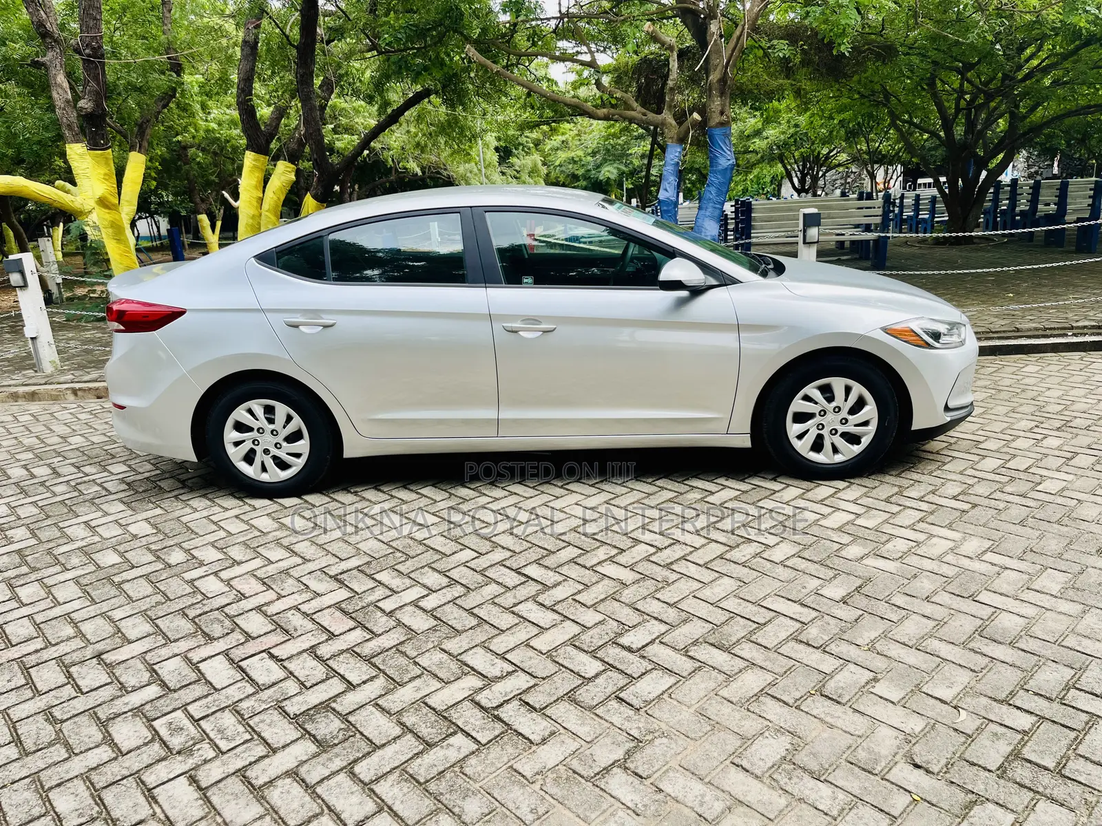 Hyundai Elantra SEL 2018 Silver