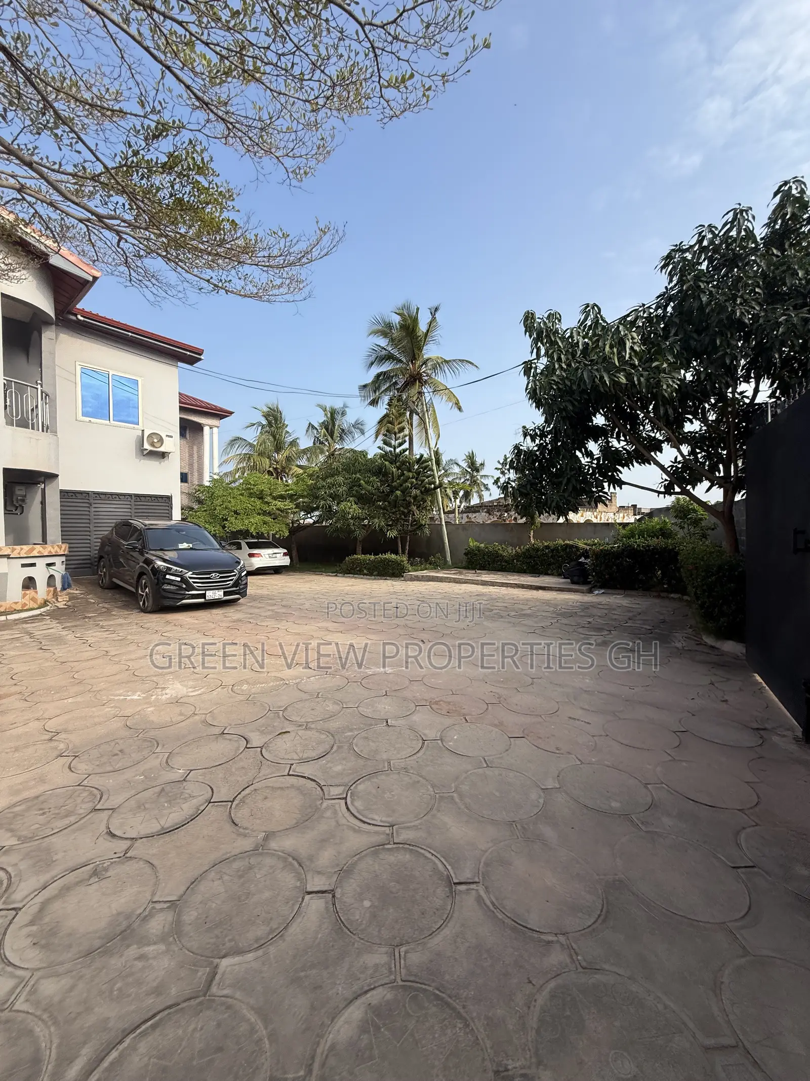 2bdrm Apartment in West Hills Mall Area for rent