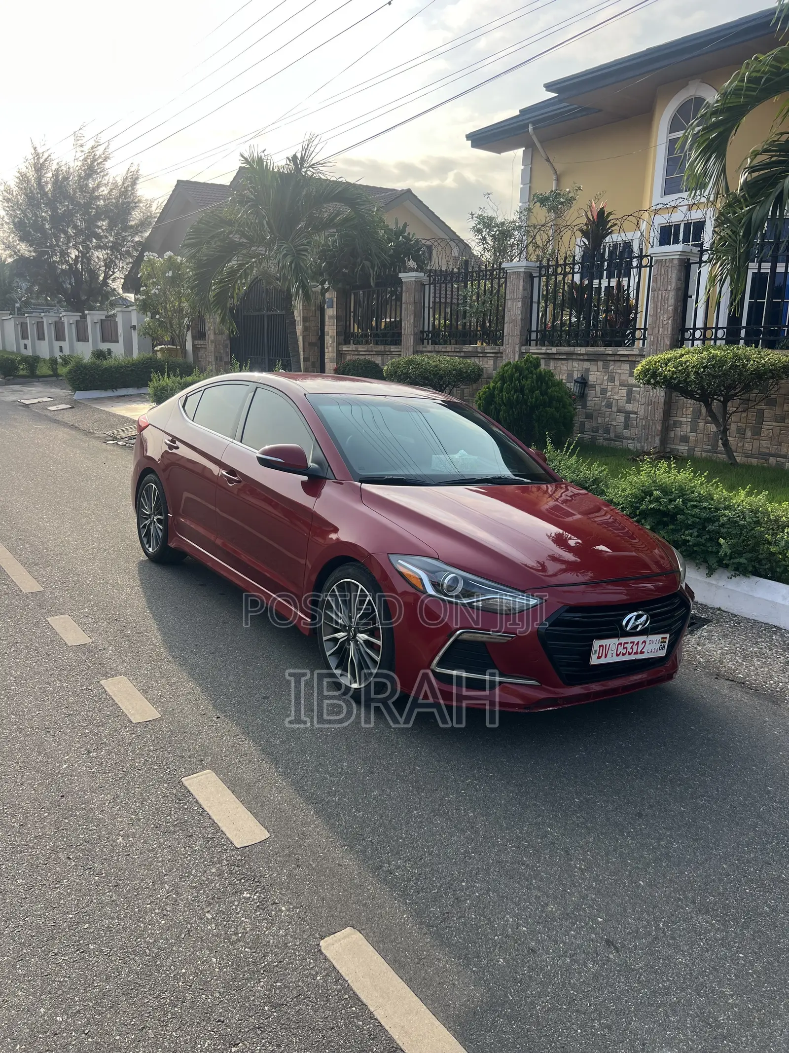 Hyundai Elantra Sport Sedan FWD (1.6L 4cyl 6M) 2017 Red