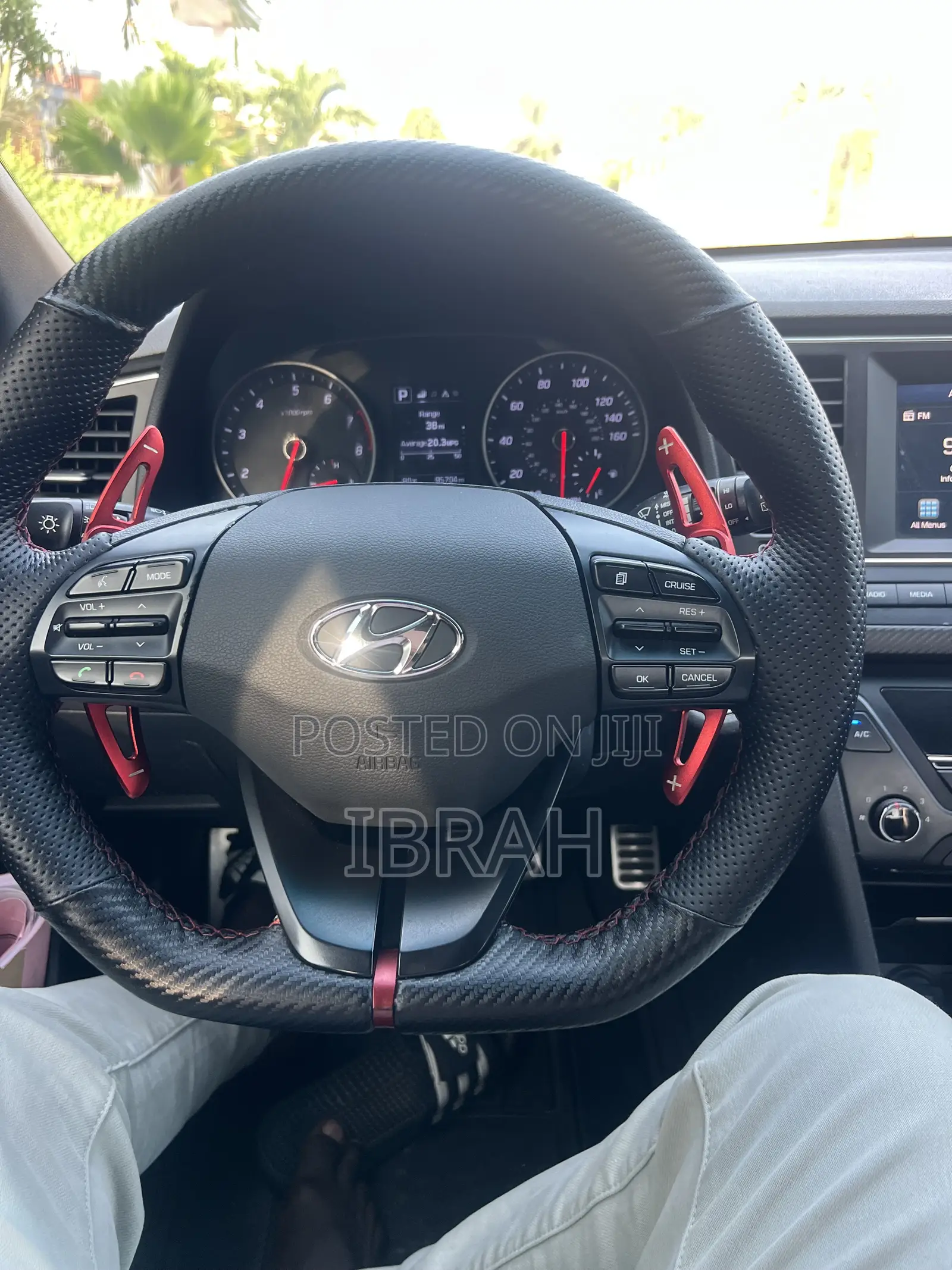 Hyundai Elantra Sport Sedan FWD (1.6L 4cyl 6M) 2017 Red