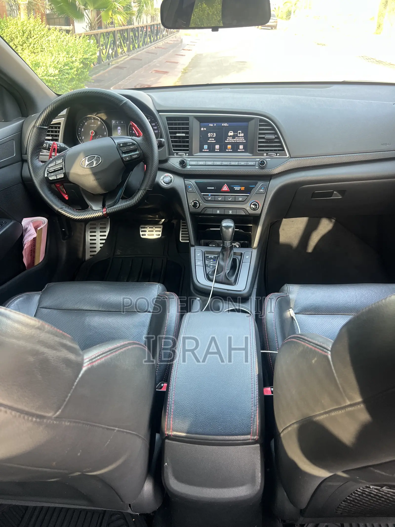 Hyundai Elantra Sport Sedan FWD (1.6L 4cyl 6M) 2017 Red