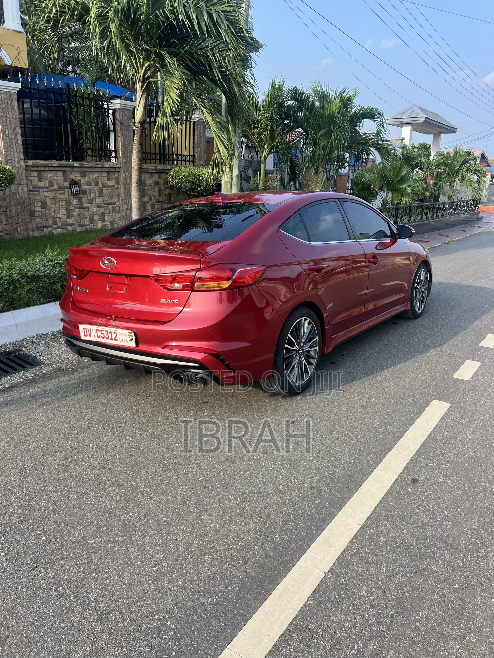 Hyundai Elantra Sport Sedan FWD (1.6L 4cyl 6M) 2017 Red