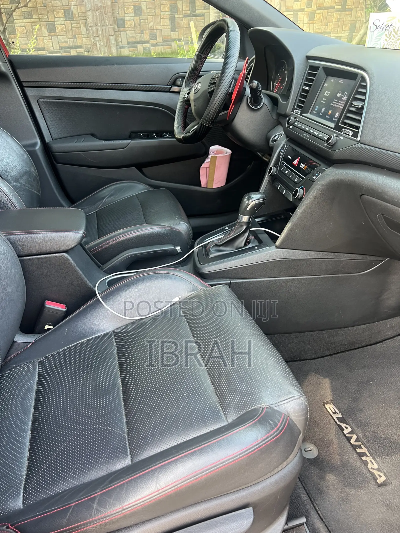 Hyundai Elantra Sport Sedan FWD (1.6L 4cyl 6M) 2017 Red