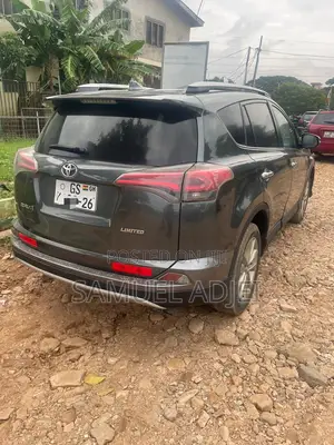 Toyota RAV4 2016 Gray