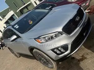 Kia Sorento 4dr SUV 2016 Silver