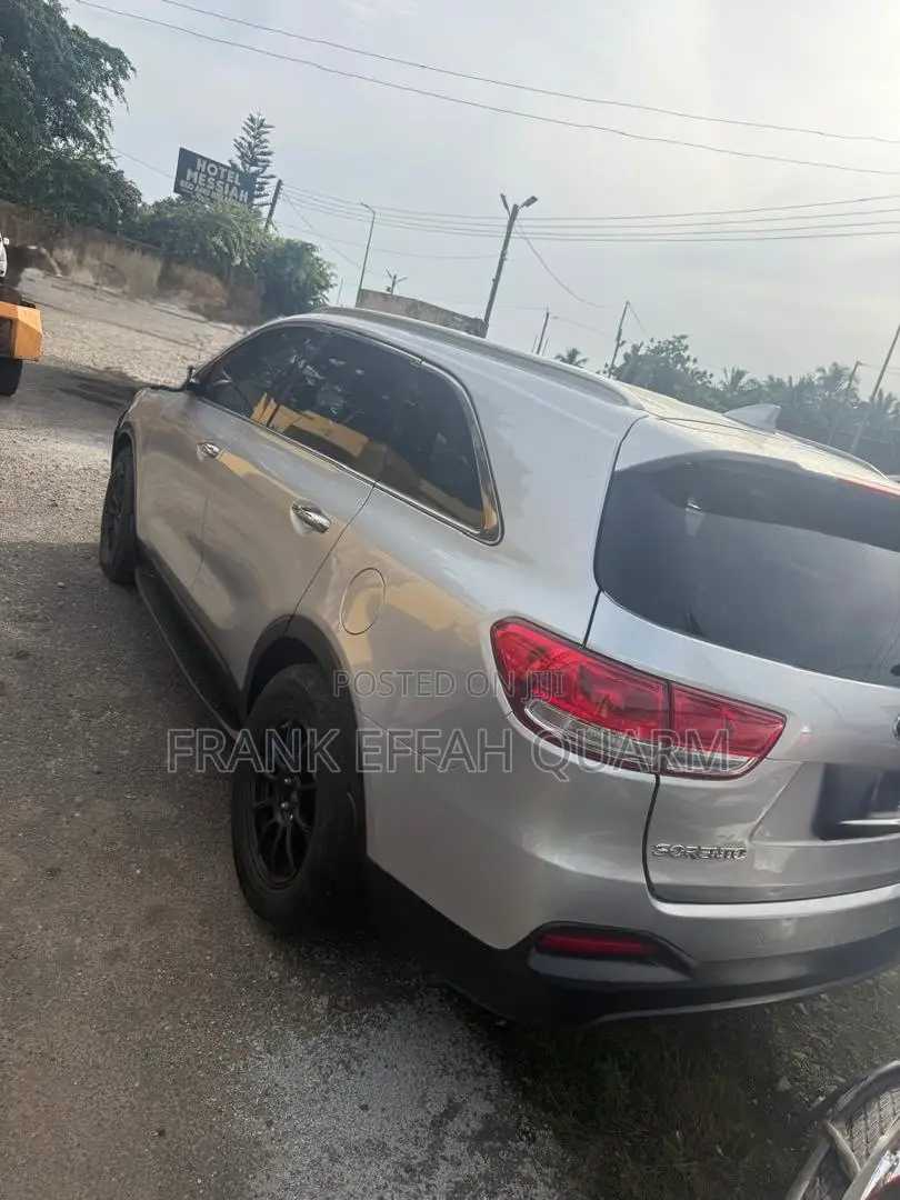 Kia Sorento 4dr SUV 2016 Silver