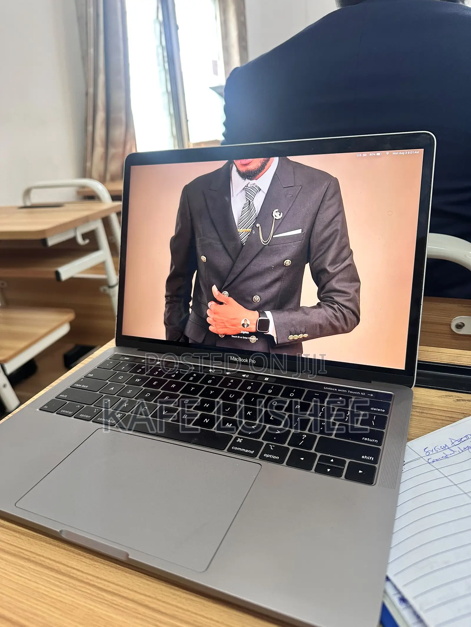 Laptop Apple MacBook Pro 2019 16GB eMMC 512GB