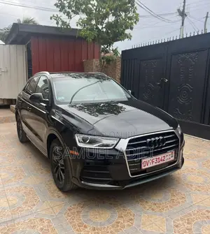 Audi Q3 2017 Black