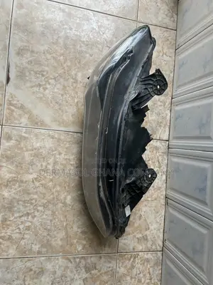 Honda Accord 2018,2019,2020 Touring,SE,SEL Head Light Right Side Only