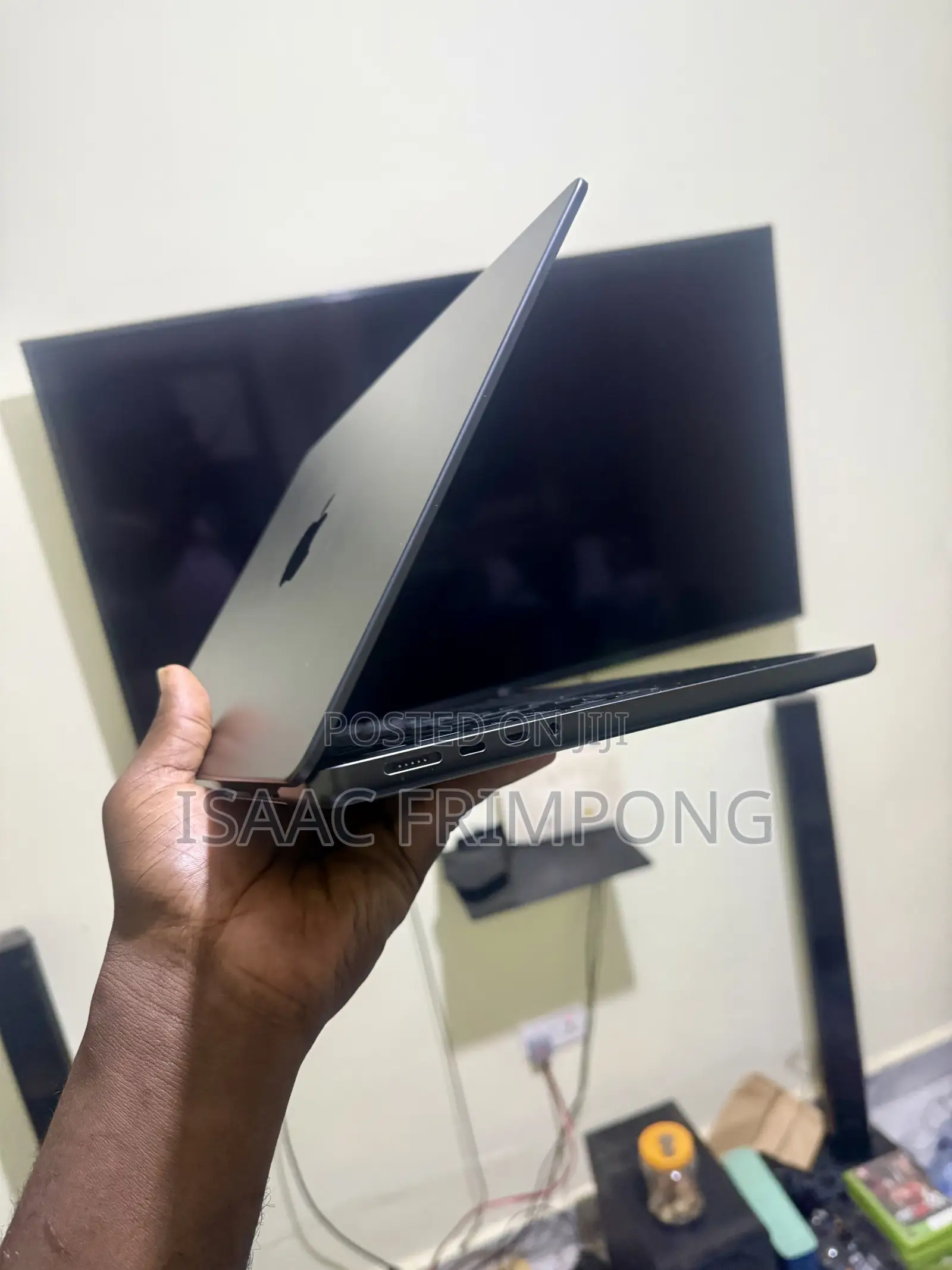 Laptop Apple MacBook Pro 2025 M5 16GB Apple M5 SSD 1T