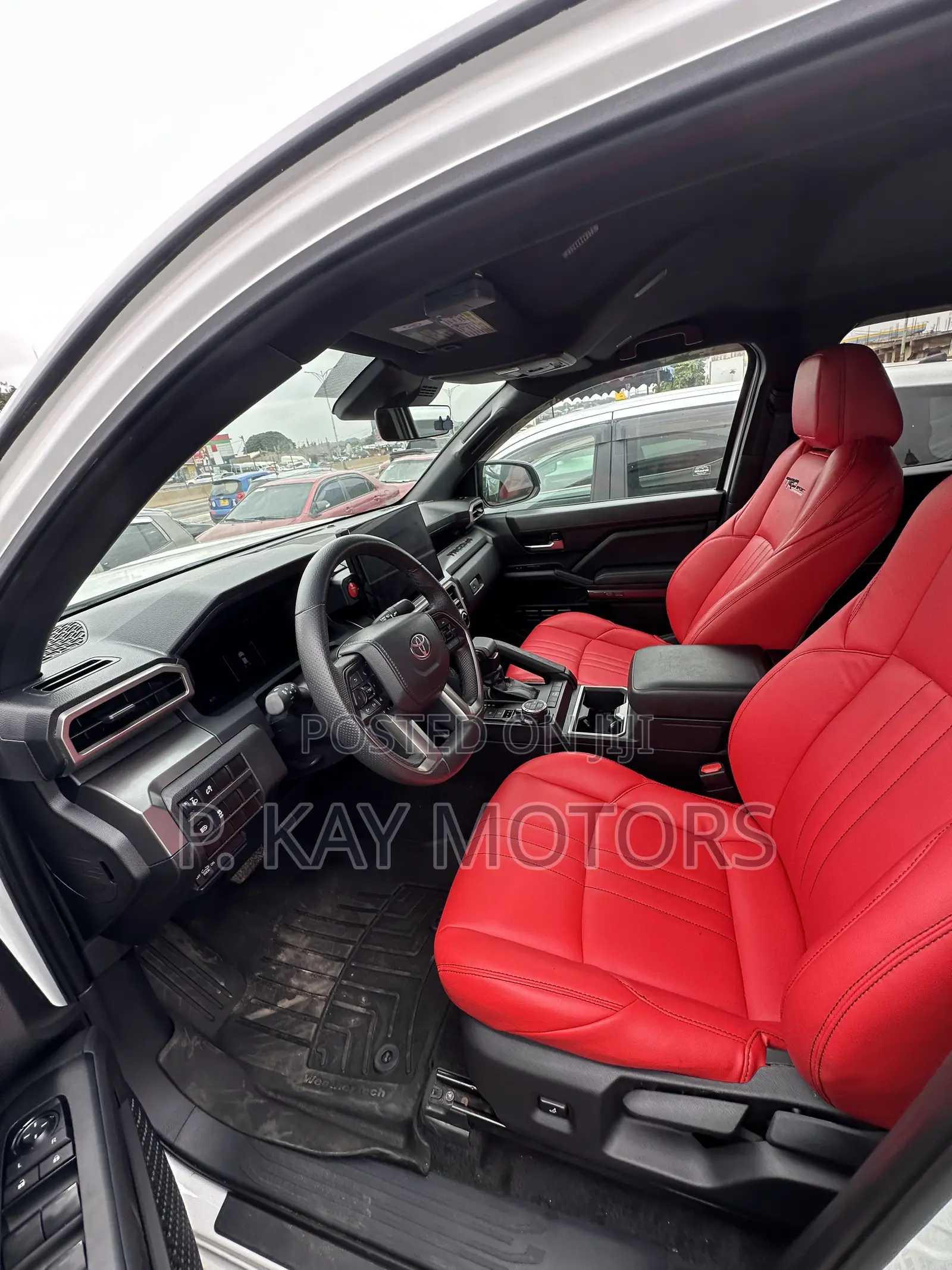 Toyota Tacoma SR5 Double Cab 6' Bed AT 2024 White