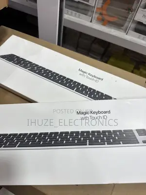 Black Magic Keyboard (Touch ID/Numeric Keypad) - USB-C