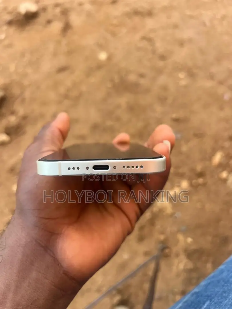 Apple iPhone 15 128 GB White