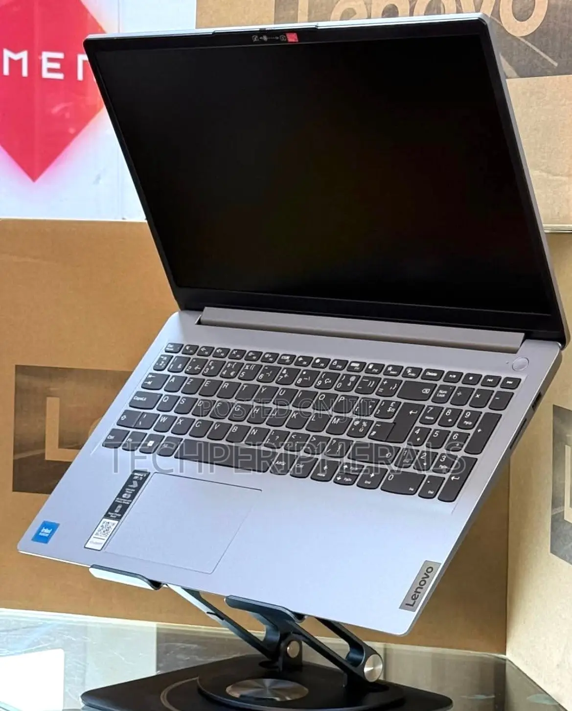 New Laptop Lenovo IdeaPad 1 8GB Intel SSD 256GB