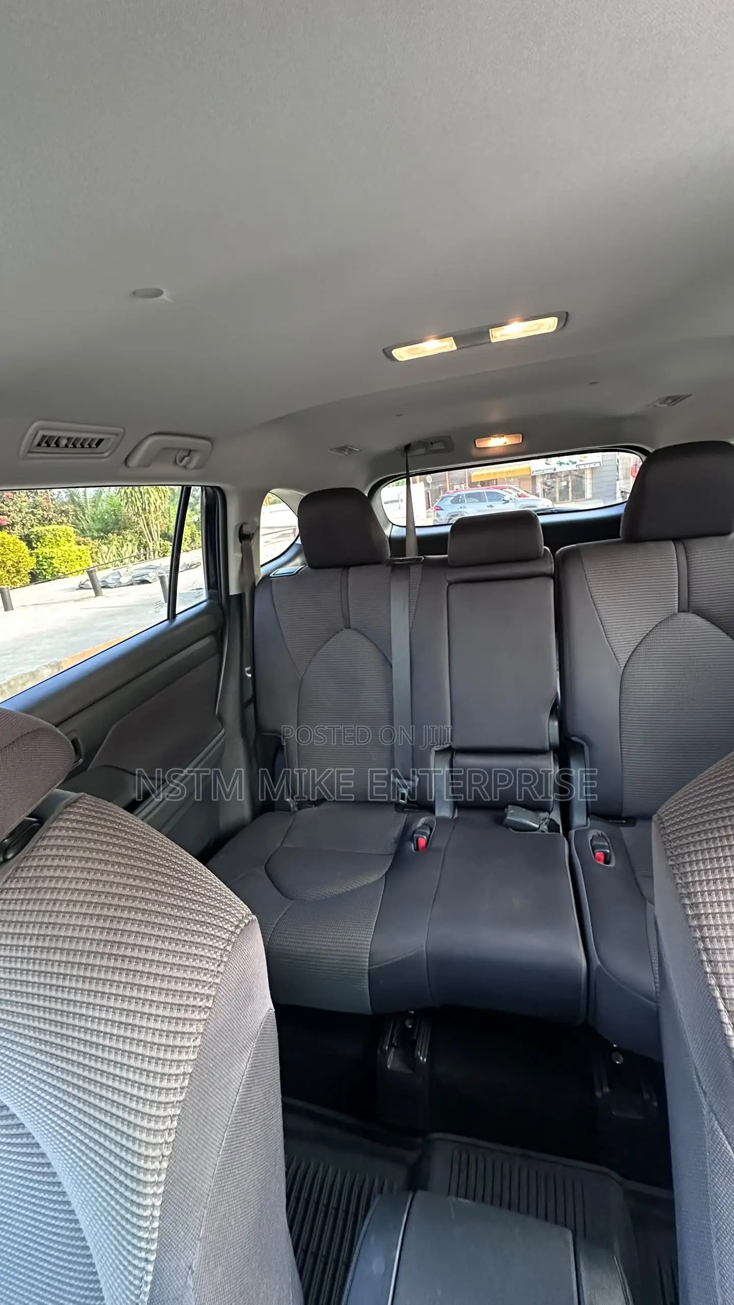 Toyota Highlander 2023 Blue