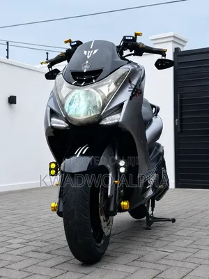 Yamaha Majesty 2018 Silver