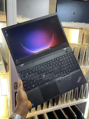 Laptop Lenovo ThinkPad P15s 16GB Intel Core i7 SSD 512GB