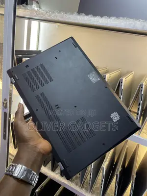 Laptop Lenovo ThinkPad P15s 16GB Intel Core i7 SSD 512GB