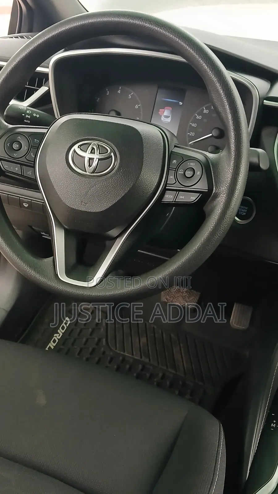 Toyota Corolla 2023 Silver