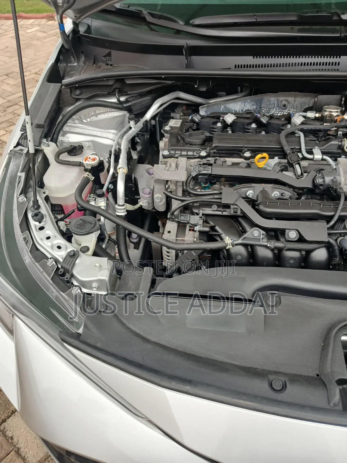 Toyota Corolla 2023 Silver